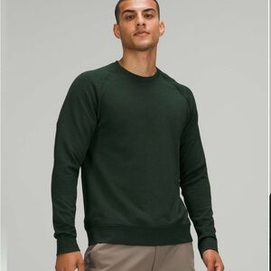 Lululemon engineered warmth long sleeve crew size L